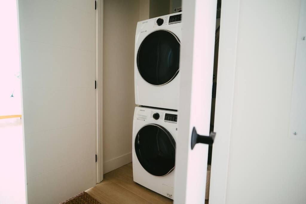 Ferienwohnung Chic Cozy Retreat - 2Br - Stunning North End Views Halifax Exterior foto